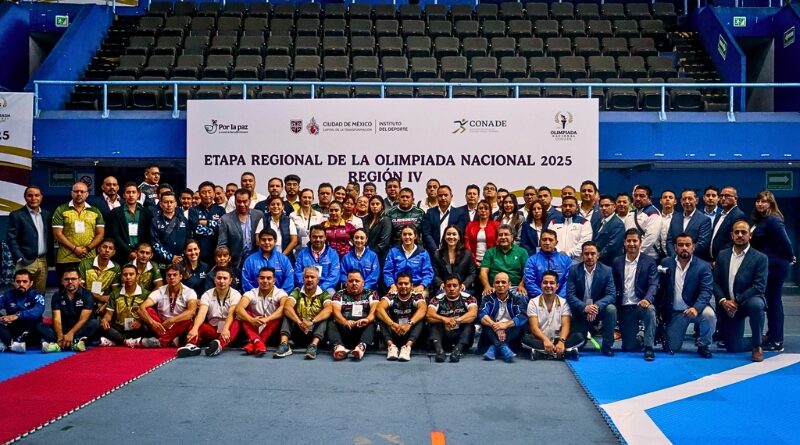 Cerca de 40 atletas de Morelos compitieron en combate y formas en el gimnasio Juan de la Barrera en busca de su pase a la Olimpiada Nacional.