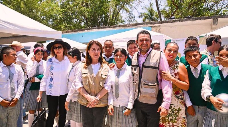 Margarita González Saravia encabeza jornada de atención ciudadana con servicios médicos, sociales y culturales para comunidades de Morelos.