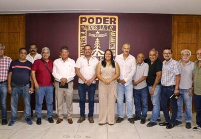 Diputada Jazmín Solano se reúne con líderes transportistas para impulsar soluciones en modernización, seguridad y condiciones laborales del sector.