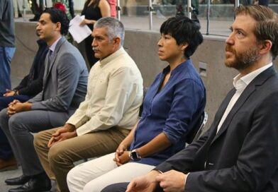 El Congreso de Morelos entregó el Reconocimiento al Mérito Ambiental 2025 a ciudadanos ejemplares por su compromiso con la sostenibilidad y el cuidado del planeta.